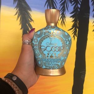 DISCONTINUED!! Juicy Gossip Tanning Lotion!